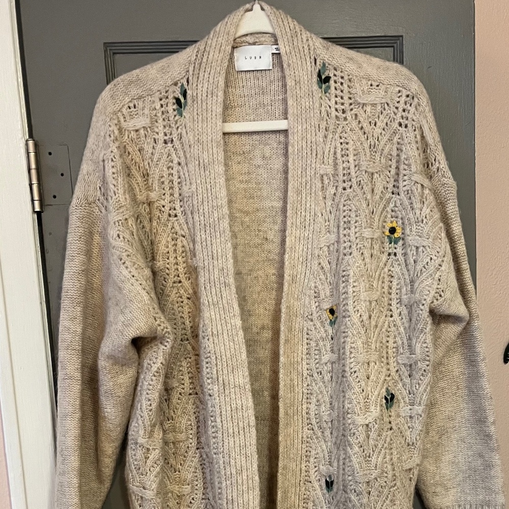 Lush Oatmeal Long Sweater w/ floral detail